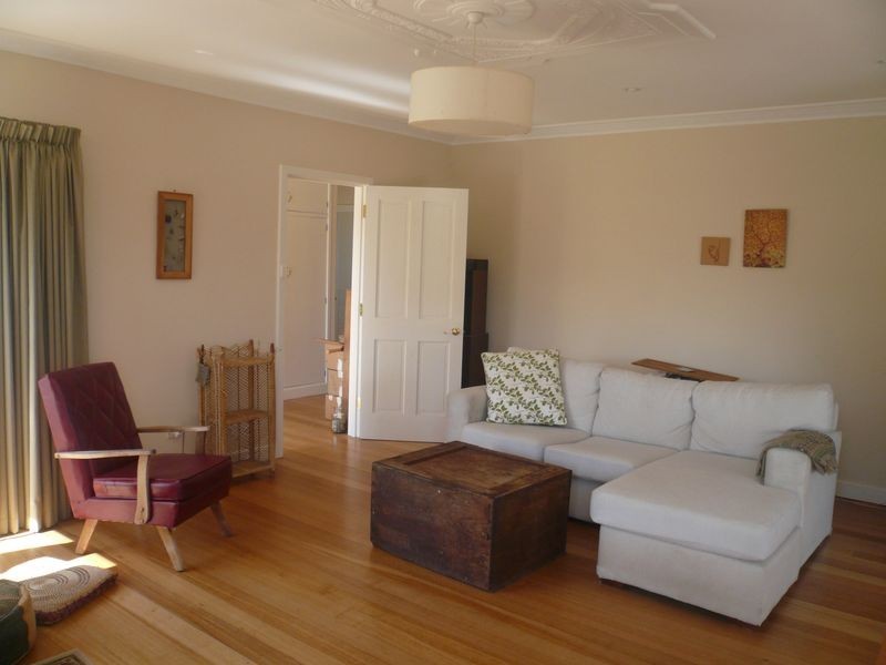 27 River Street, Bellerive TAS 7018