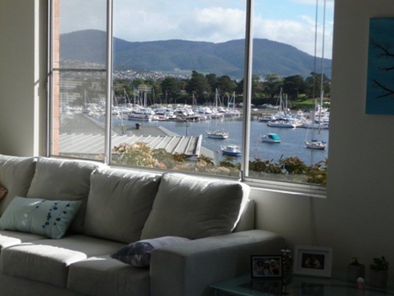 4/89 East Derwent Highway, Lindisfarne TAS 7015