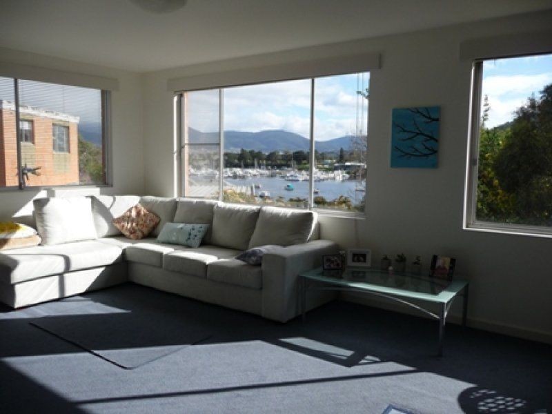 4/89 East Derwent Highway, Lindisfarne TAS 7015