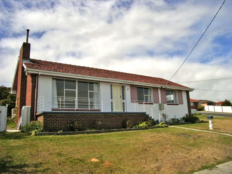 2 Anstey Street, Howrah TAS 7018