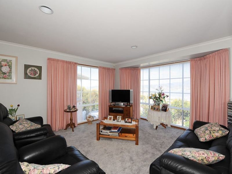 1/34 Balamara Street, Bellerive TAS 7018