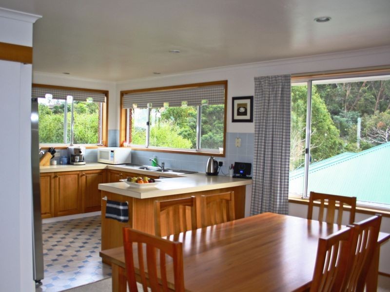 69 Skyline Drive, Howrah TAS 7018