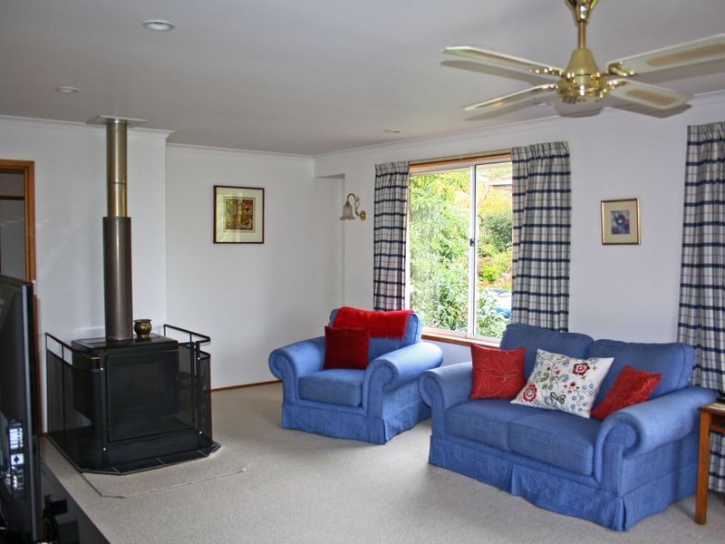 69 Skyline Drive, Howrah TAS 7018