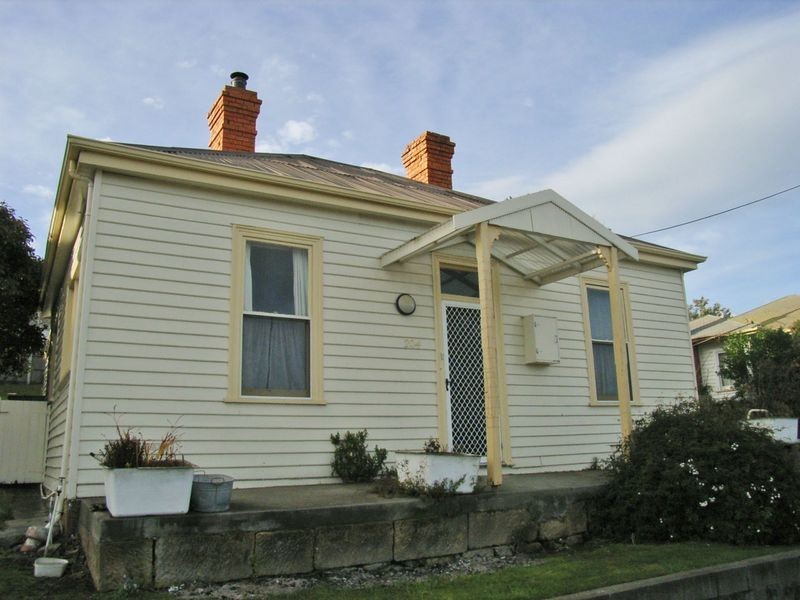 204 East Derwent Highway, Lindisfarne TAS 7015
