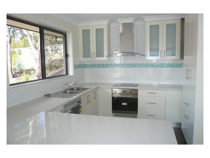 2/644 Oceana Drive, Tranmere TAS 7018