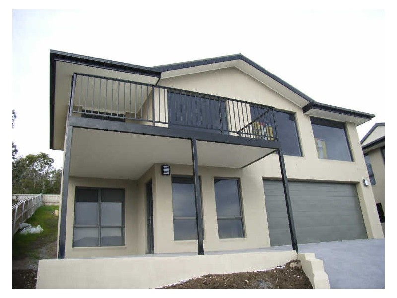 2/644 Oceana Drive, Tranmere TAS 7018