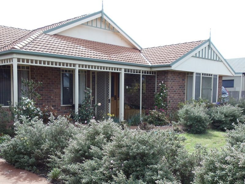 24 Cobblers Street, Seven Mile Beach TAS 7170