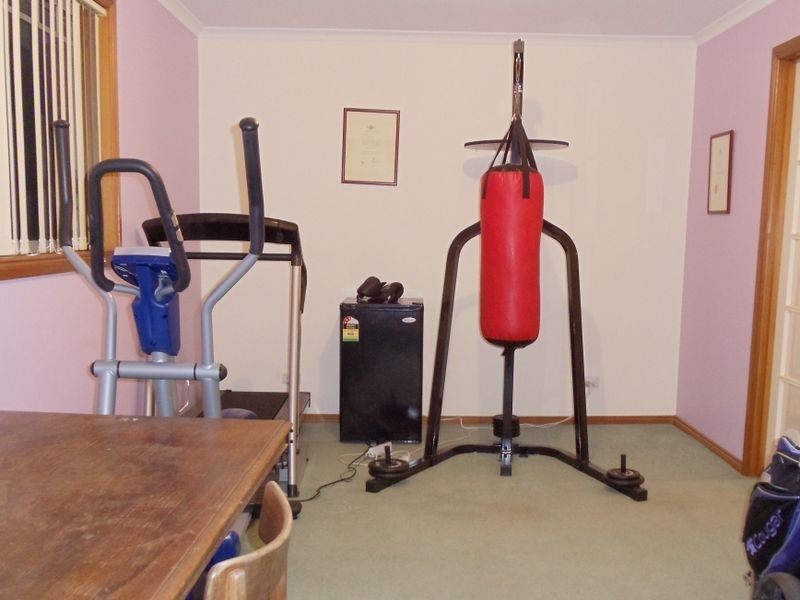 24 Cobblers Street, Seven Mile Beach TAS 7170