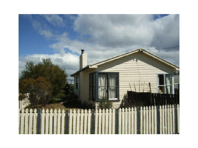 6 Church Street, Rokeby TAS 7019