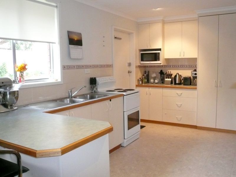 5 Binalong Road, Mornington TAS 7018