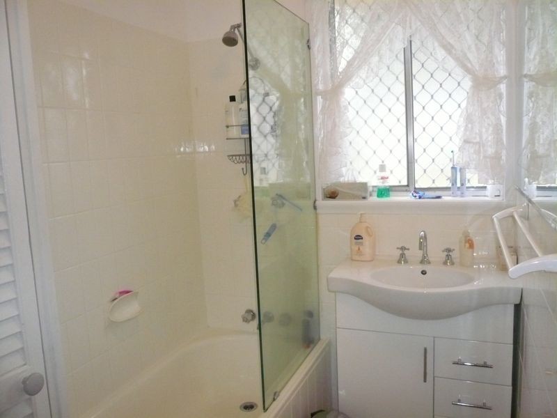 5 Binalong Road, Mornington TAS 7018