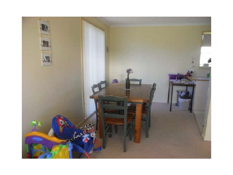 7 Princes Buildings Parade, Rokeby TAS 7019