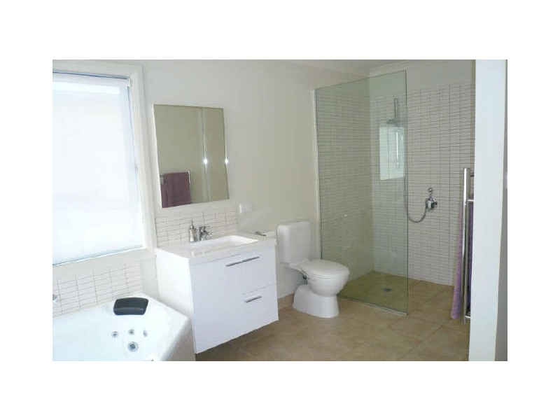 49 Winston Avenue, Seven Mile Beach TAS 7170