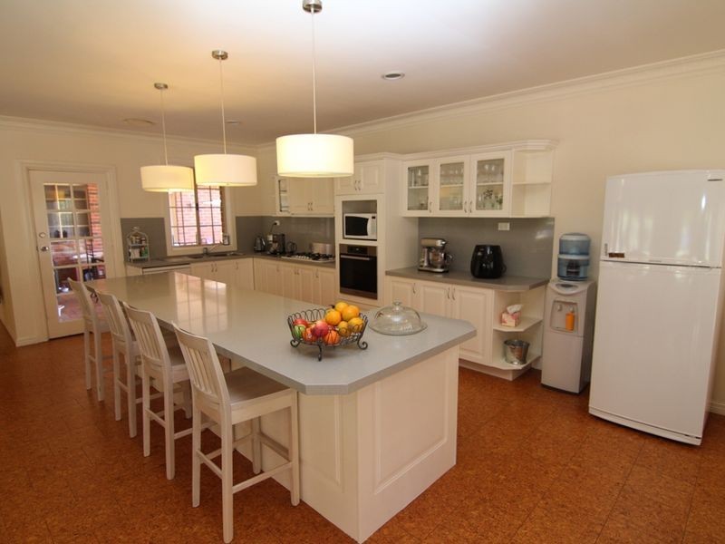 5 Bill Marshall Drive, Orange NSW 2800