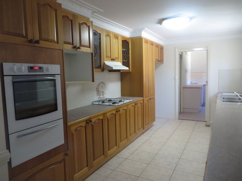 10 Coogal Drive, Orange NSW 2800