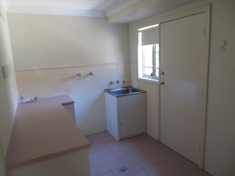 10 Coogal Drive, Orange NSW 2800