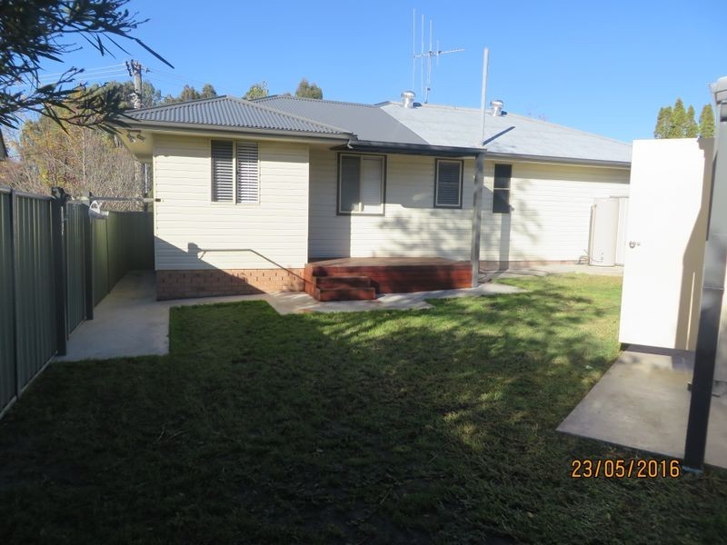 47 Burrendong Way, Orange NSW 2800