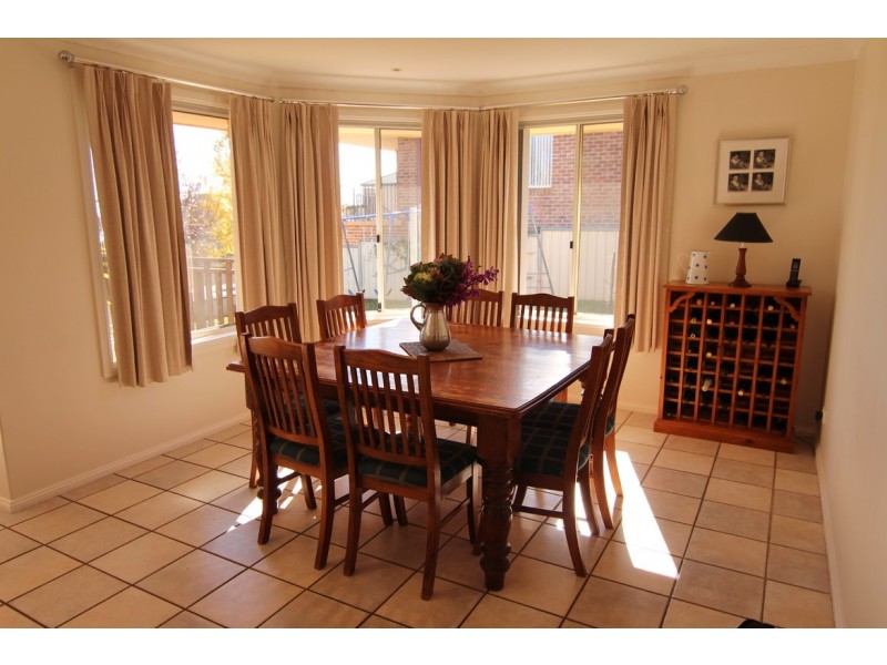 21 Olympic Drive, Orange NSW 2800