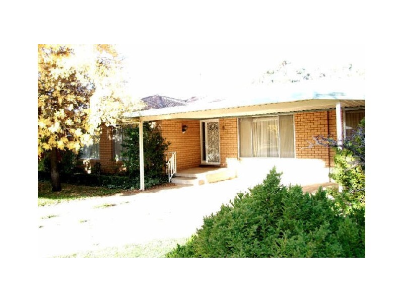 4 Apollo Place, Orange NSW 2800