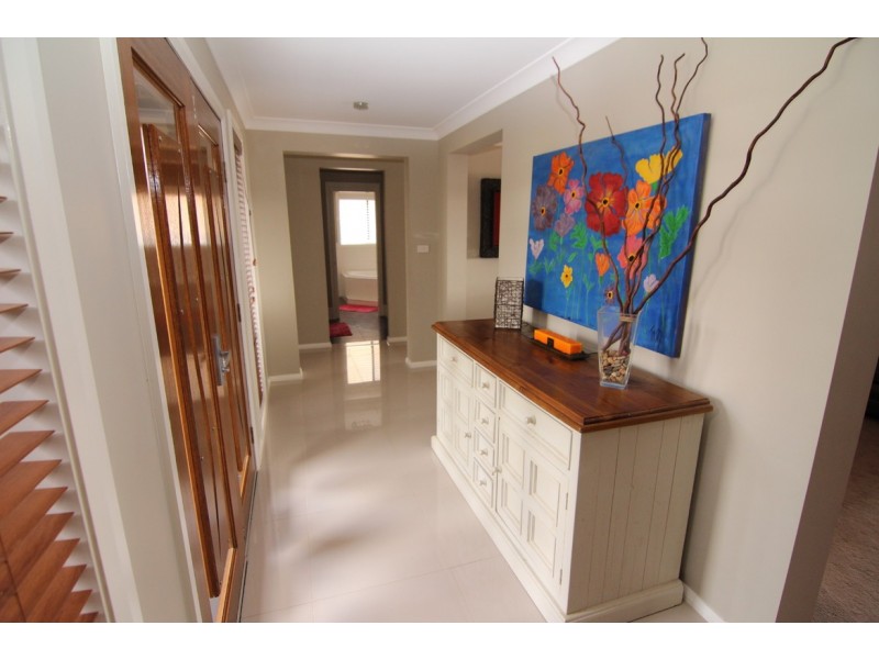 8 Bartlett Street, Orange NSW 2800