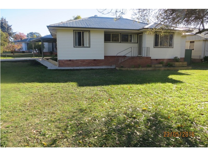 47 Burrendong Way, Orange NSW 2800