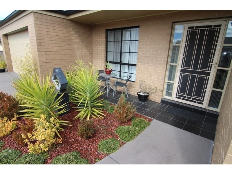 11 Speet Place, Orange NSW 2800