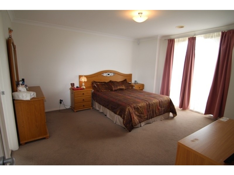 11 Speet Place, Orange NSW 2800