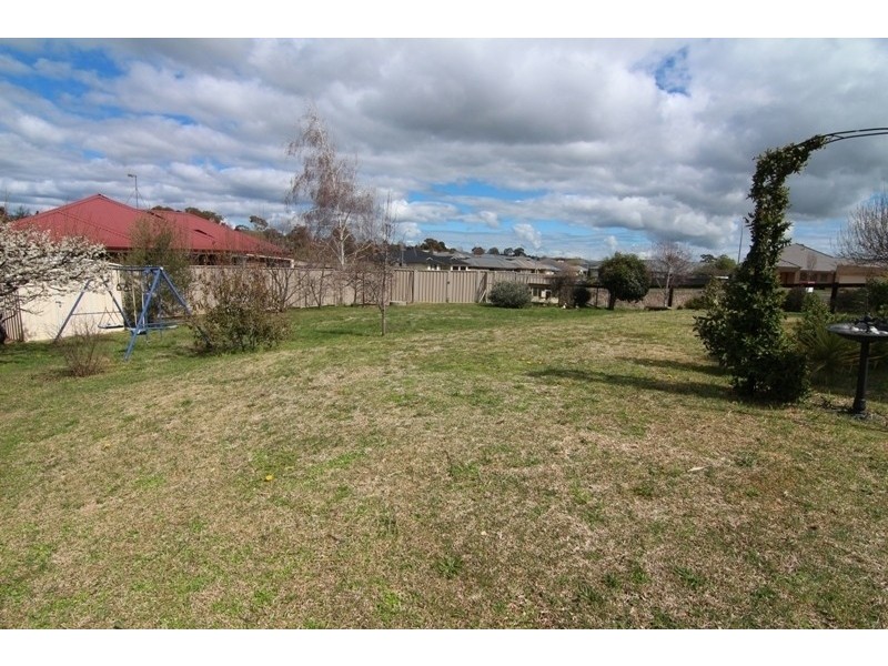 11 Speet Place, Orange NSW 2800