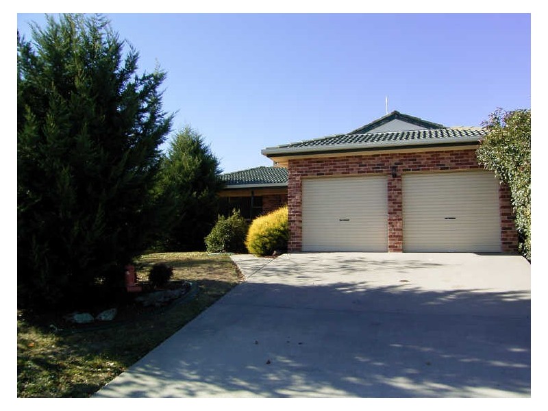 20 Turner Crescent, Orange NSW 2800