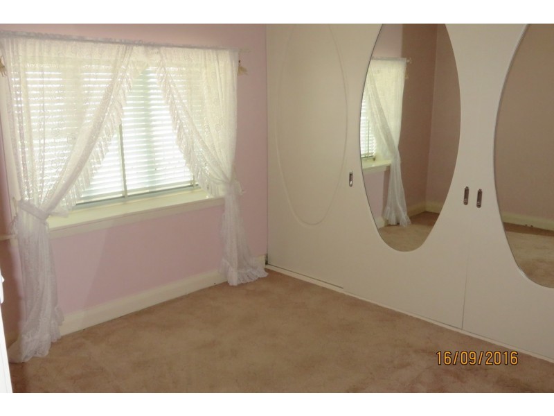 22 Caroline Street, Orange NSW 2800