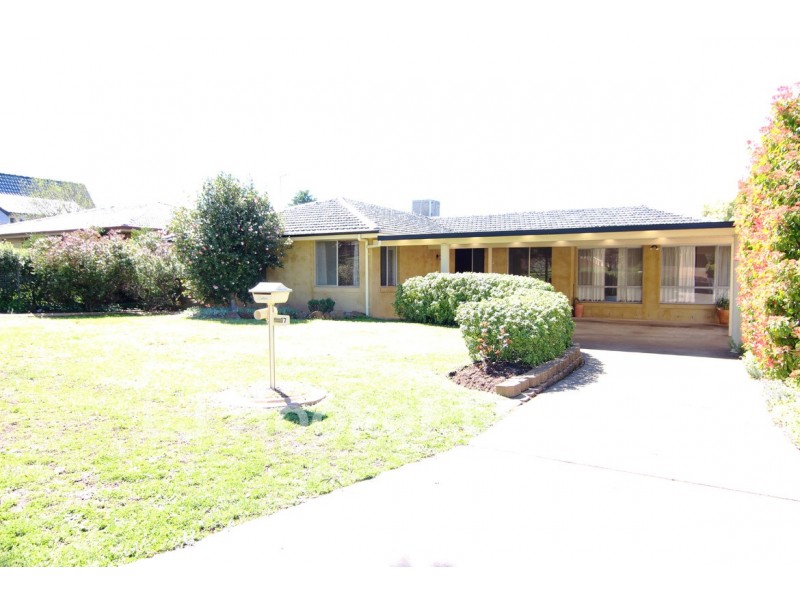 17 Park Lane, Orange NSW 2800