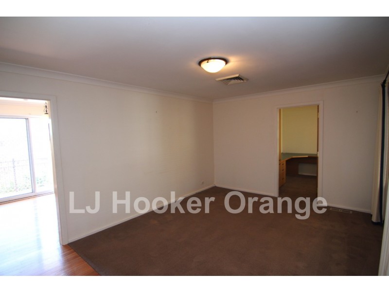 17 Park Lane, Orange NSW 2800