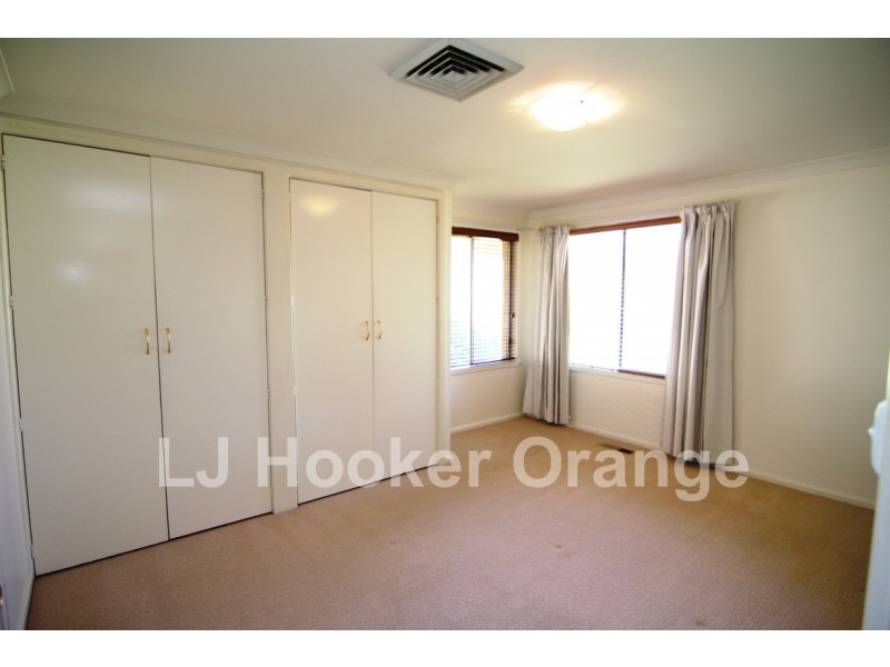 17 Park Lane, Orange NSW 2800