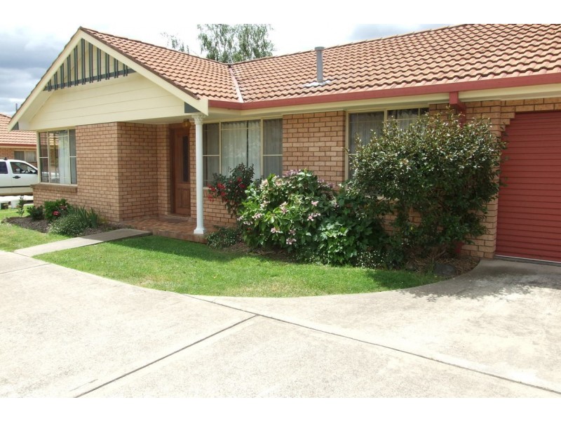 2/52 Autumn Street, Orange NSW 2800