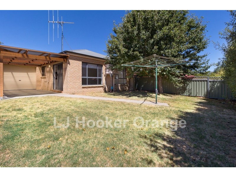 5 Wisteria Place, Orange NSW 2800