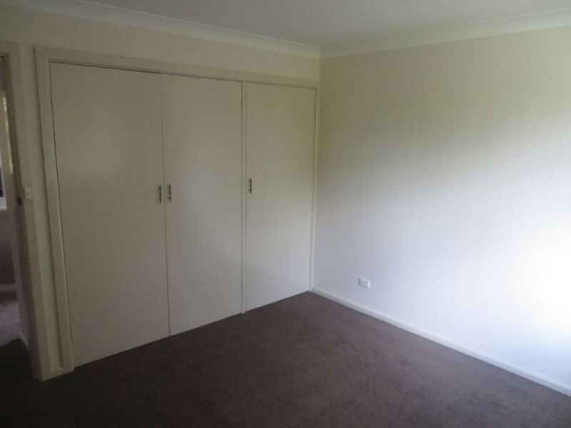 16 Wahratta Way, Orange NSW 2800