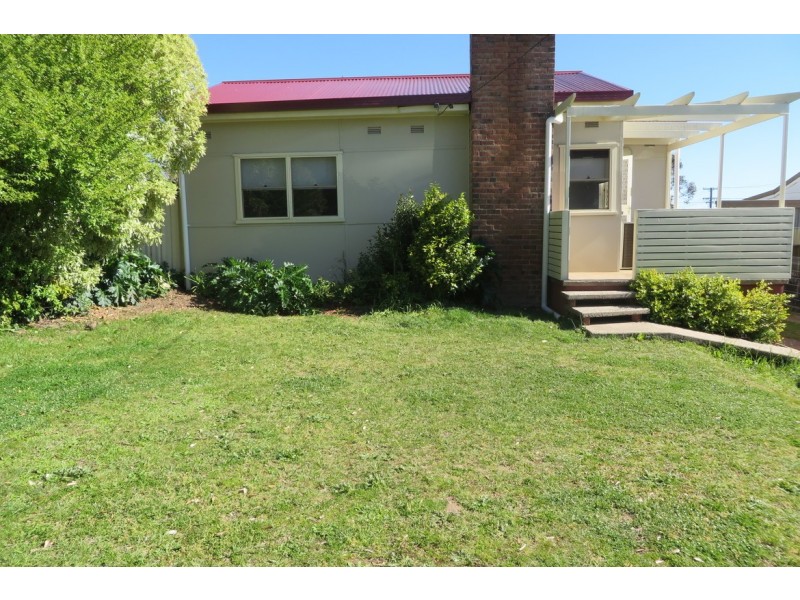 60 Churchill Avenue, Orange NSW 2800