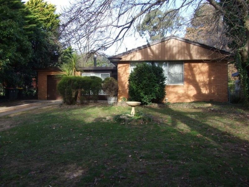 9 Aminya Place, Orange NSW 2800