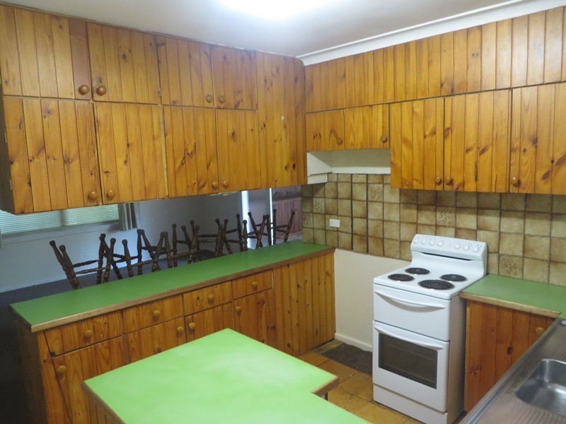 9 Aminya Place, Orange NSW 2800