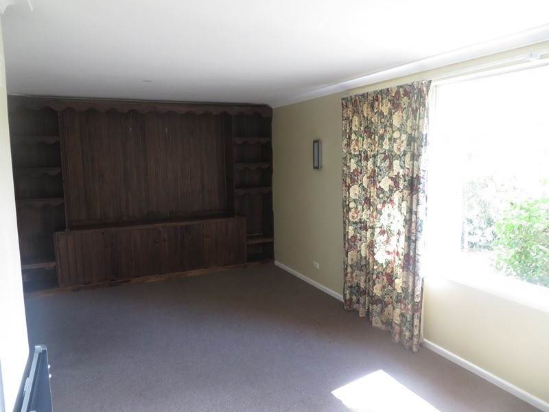 9 Aminya Place, Orange NSW 2800