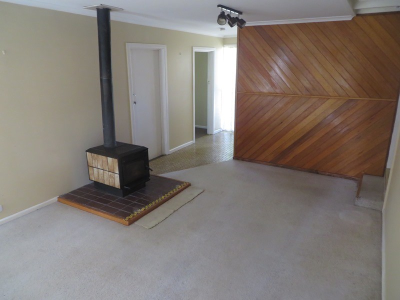 9 Aminya Place, Orange NSW 2800