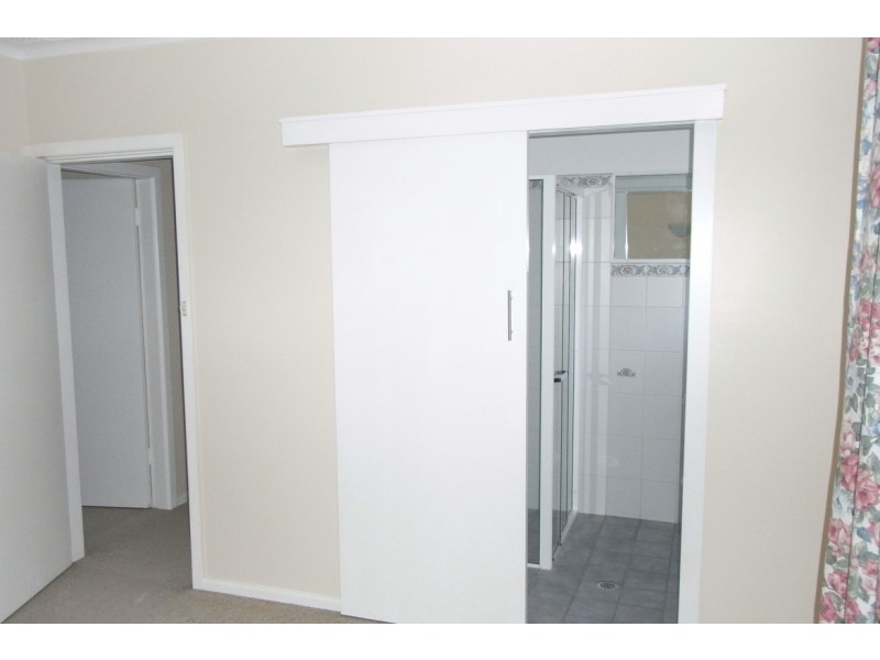 9 Aminya Place, Orange NSW 2800