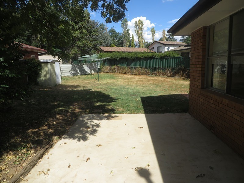 9 Aminya Place, Orange NSW 2800