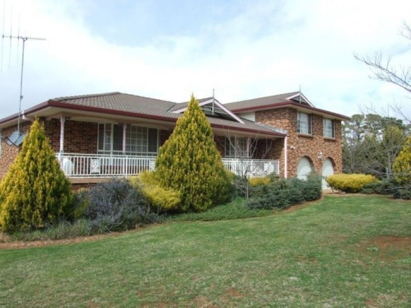 6 Carwoola Drive, Orange NSW 2800