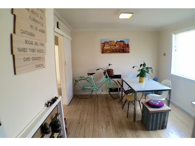 13 Endeavour Avenue, Orange NSW 2800