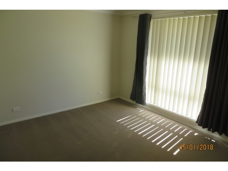 1 Buckland Drive, Orange NSW 2800