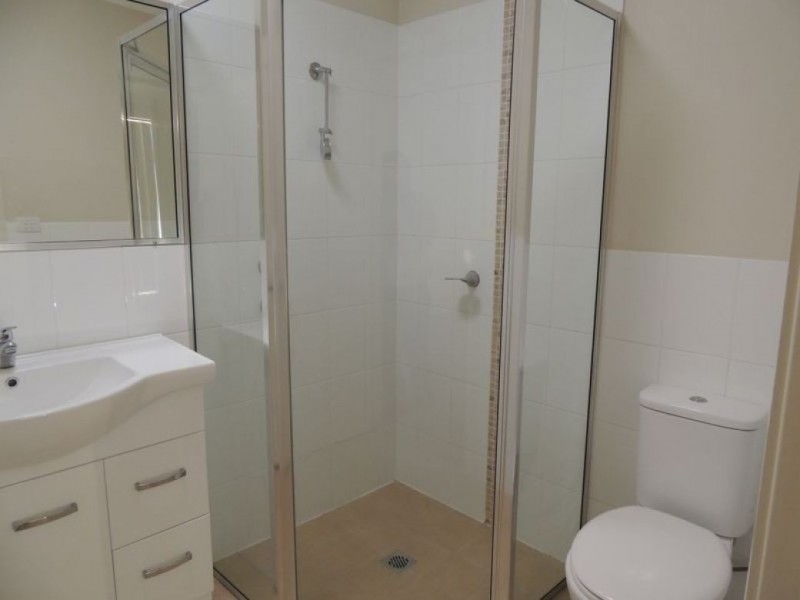 1 Buckland Drive, Orange NSW 2800