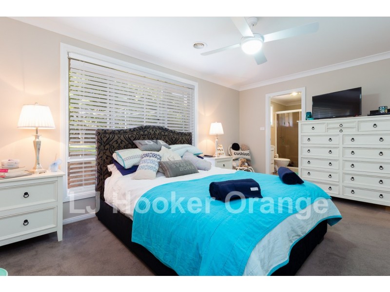 10 Kamdell Place, Orange NSW 2800