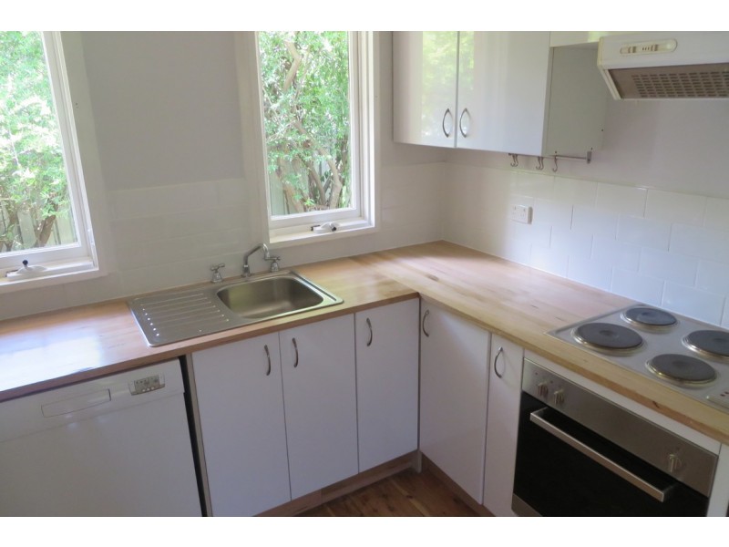 2 Sepik Place, Orange NSW 2800