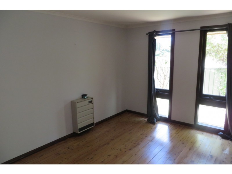 2 Sepik Place, Orange NSW 2800